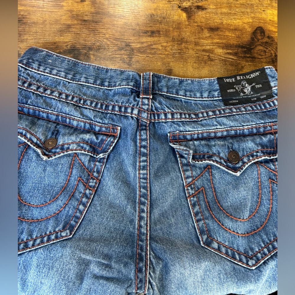 Men size 40 true religion jeans, brown thread, Ricky
